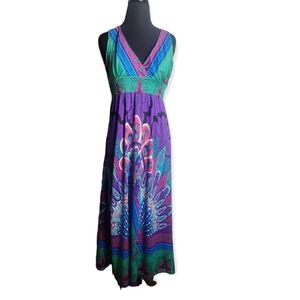 She’s Cool medium paisley floral maxi dress sleeveless racerback boho v neck
